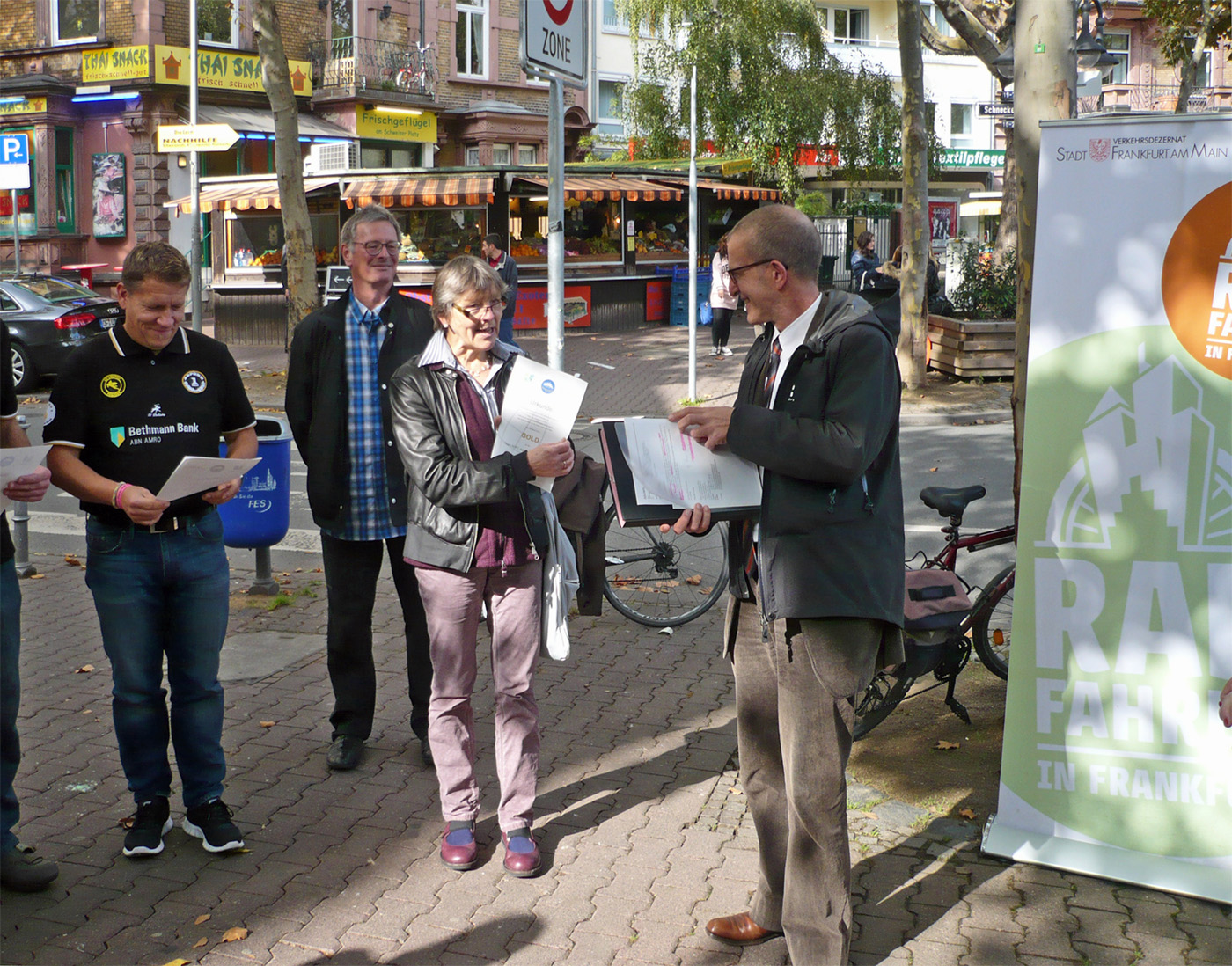 Anne Wehr im Gespräch mit Verkehrsdezernent Stefan MajerQuelle: Stadt Frankfurt am Main