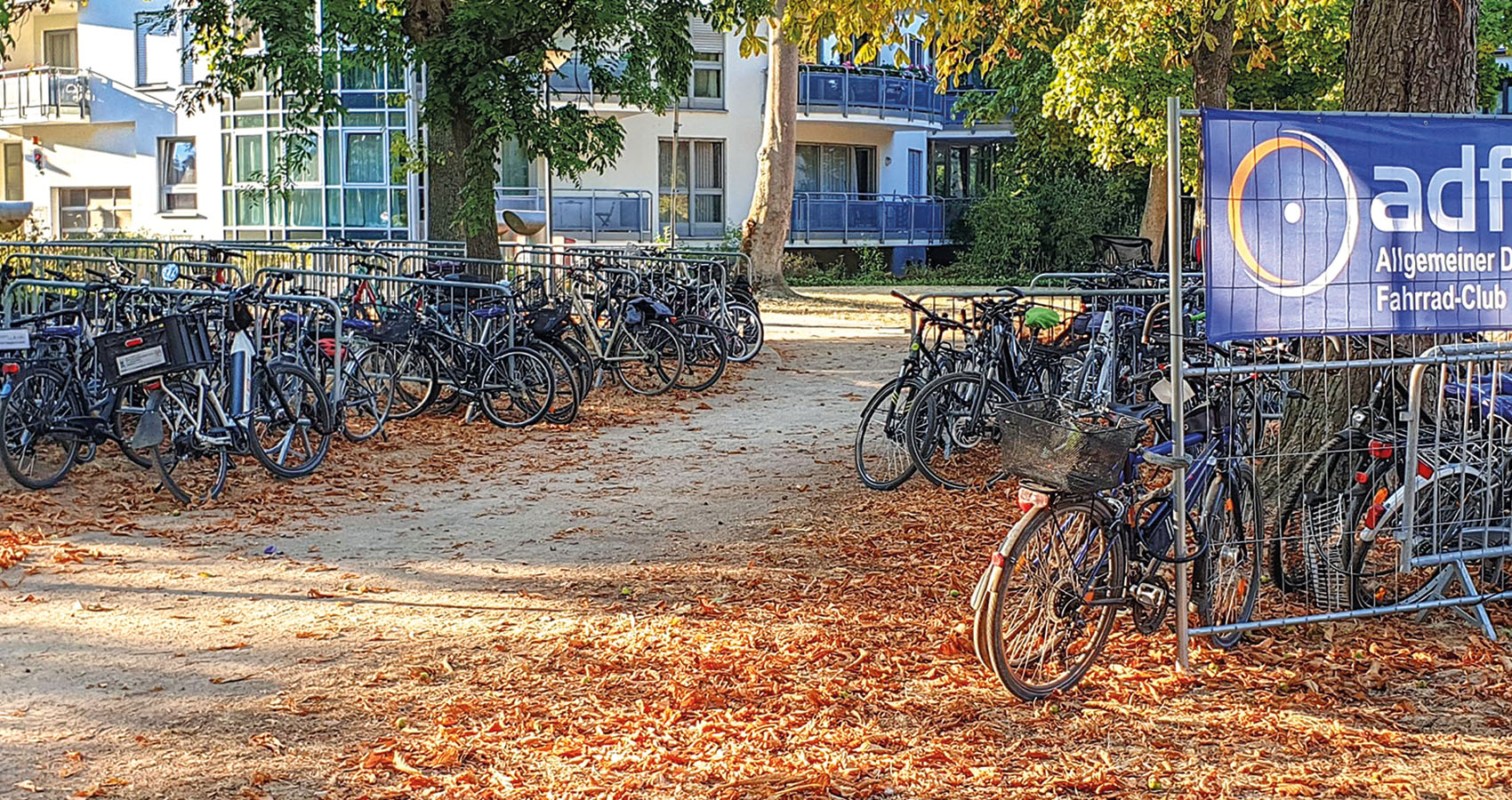 Der Fahrradparkplatz im Lilipark wurde gut genutztADFC Offenbach (2)