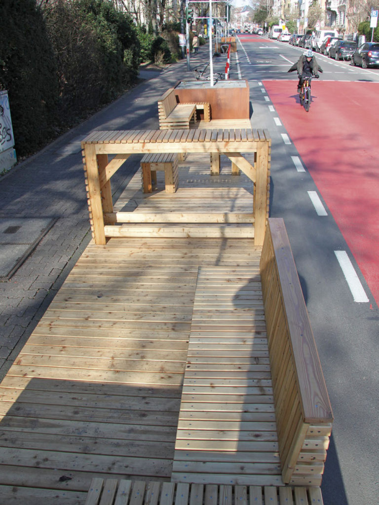 Entspannter Chillen am Oeder Weg ADFC Frankfurt