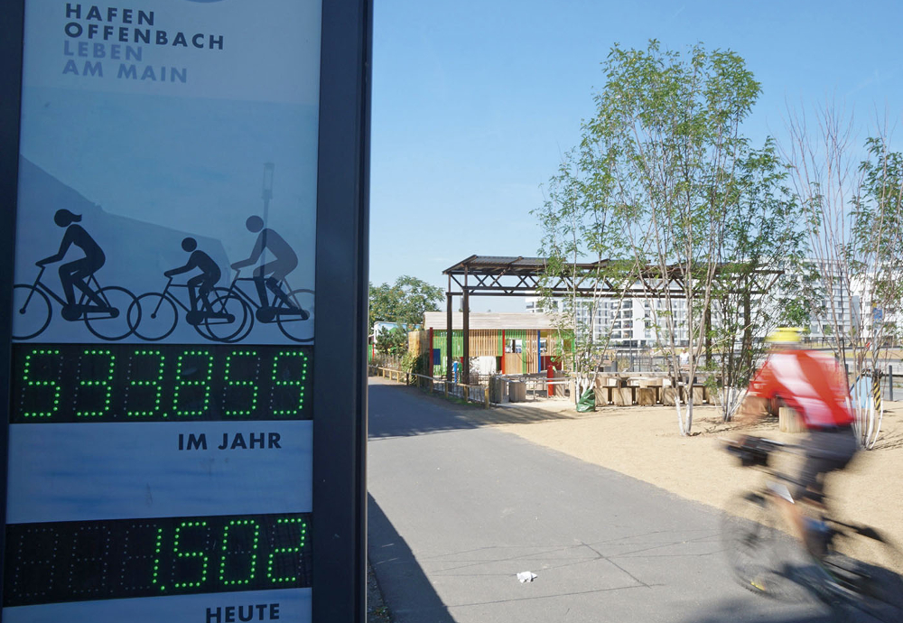 Zählt und wirkt: Seit sechseinhalb Jahren misst Offenbach an dieser Stelle den RadverkehrMuthorst/Stadtwerke Offenbach