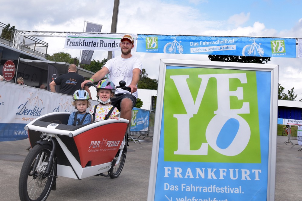 Lastenbike-Test auf der 400m langen Testrecke
Bild: Monika Müller/VELO Frankfurt