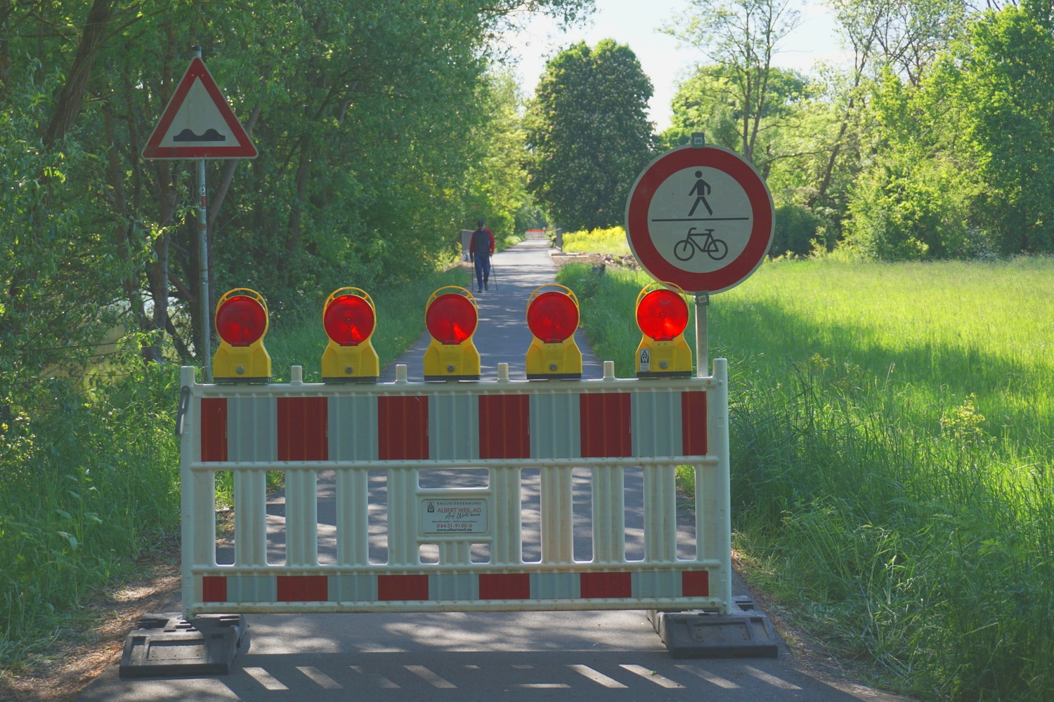 Nidda-Radweg - Östliche Absperrung 04.2025 Gesperrter Niddauferweg
Bildquelle: Thomas Koch