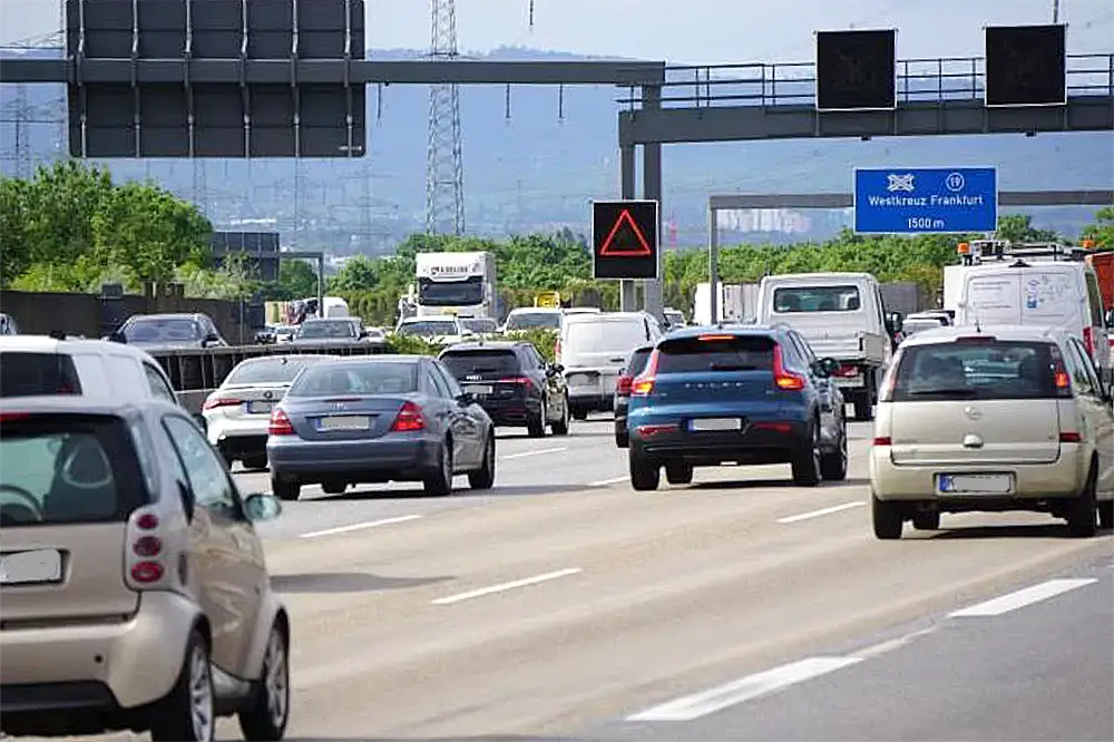 Bild zur Podiumsdiskussion der Verkehrswende Frankfurt zur Kommunalwahl 2026