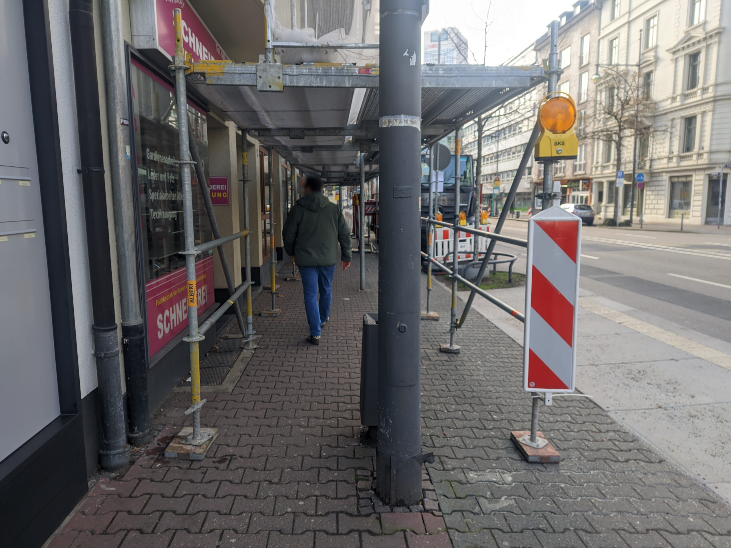 Unzumutbare Baustellen, wie aktuell am Reuterweg, sollen zukünftig intensiver kontrolliert werden