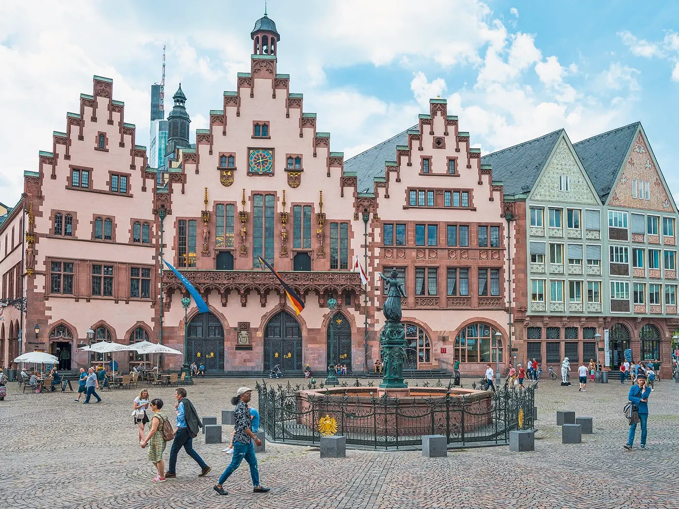 Brunnen vor dem Römer